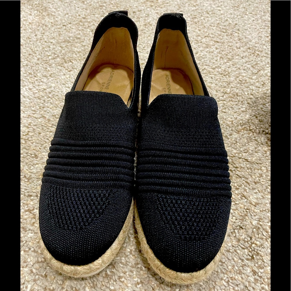 Comfy wedge shoe